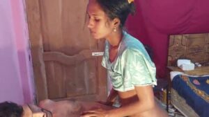Bengali Patli Ladki ki Chudai Video Bengali Patli Ladki ki Chudai Video