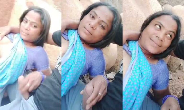 Village Bhabhi Hand job Her BF